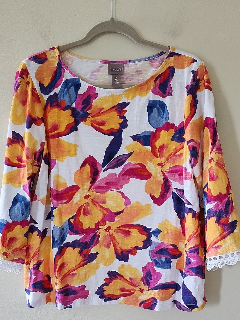 Chico's Floral Scoop Neck Top with 3/4 Bell Sleeves (Large)